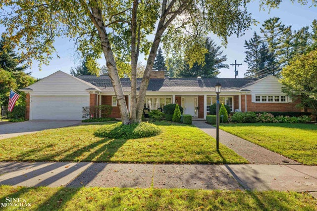 216 Ridge Rd, Grosse Pointe Farms city