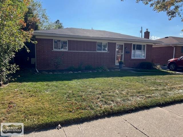 21536 Downing St St, St. Clair Shores city
