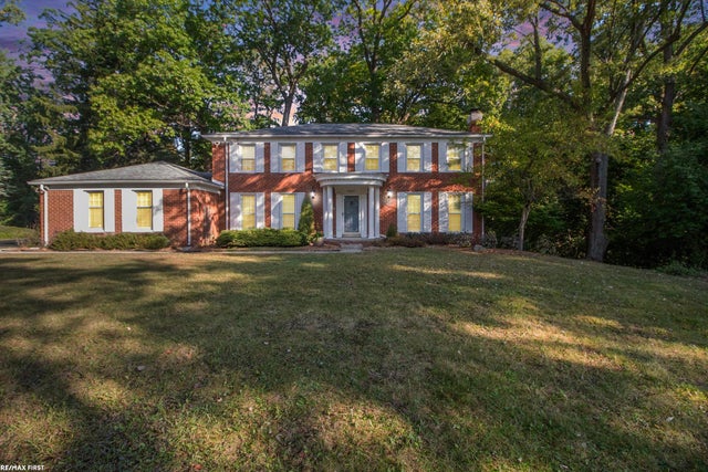 4827 Leesburg Dr, West Bloomfield charter township