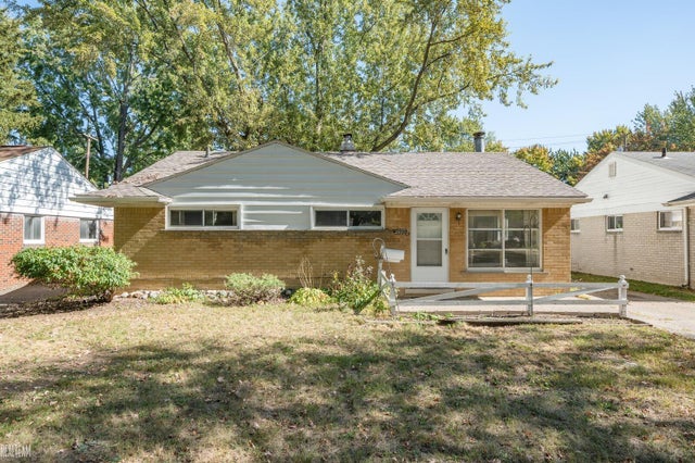 27720 Barrington St, Madison Heights city