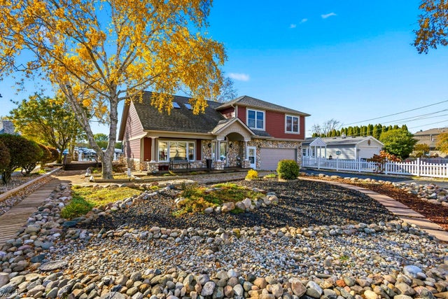 45465 Teal Court Ct, Chesterfield township