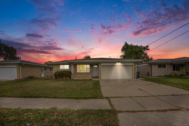 2987 Chesterfield Dr, Troy city