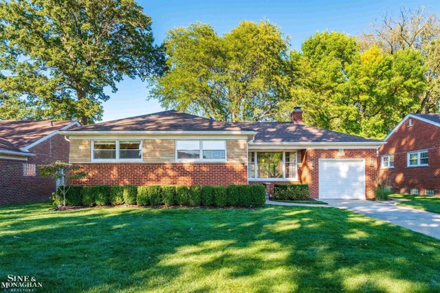 934 Anita Ave, Grosse Pointe Woods city