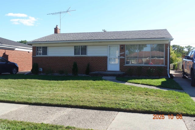16850 May St, Eastpointe city