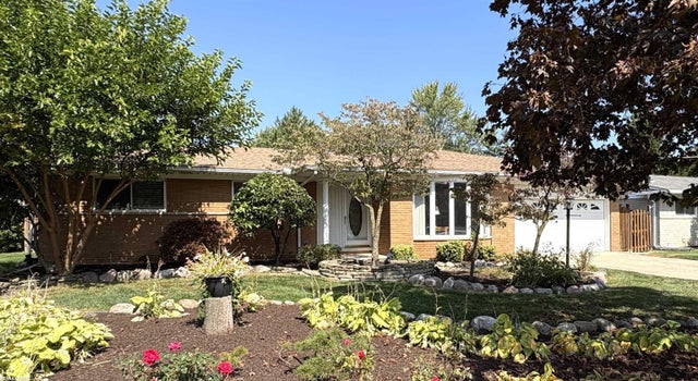 18711 N Nunneley Rd, Clinton charter township