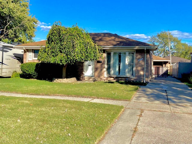 30464 Hayes Rd, Roseville city