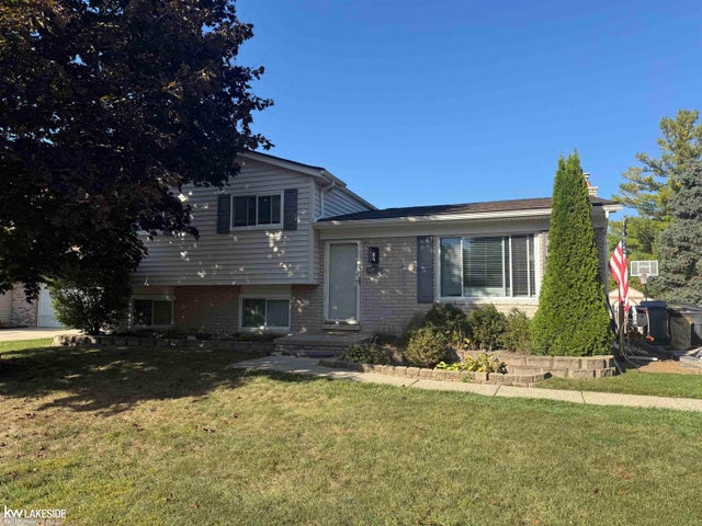 40772 Michael St, Clinton charter township