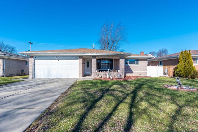 11437 Forrer Dr, Sterling Heights city