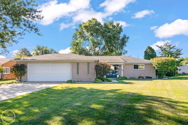2490 Chicago Rd, Warren city
