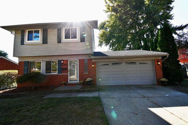 12816 Kinlock Dr, Sterling Heights city