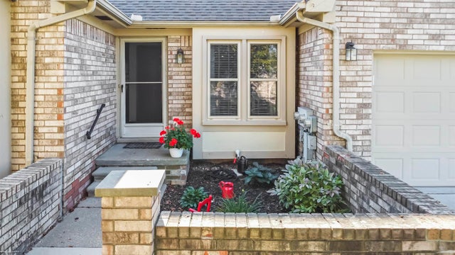 43440 Riverbend  Blvd, Clinton charter township