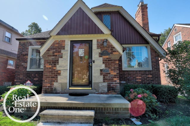 471 Touraine Rd, Grosse Pointe Farms city
