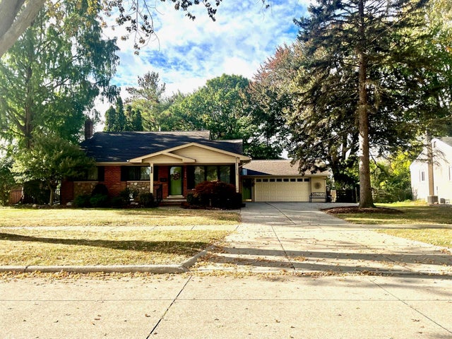 23906 Harvard Shore Dr, St. Clair Shores city