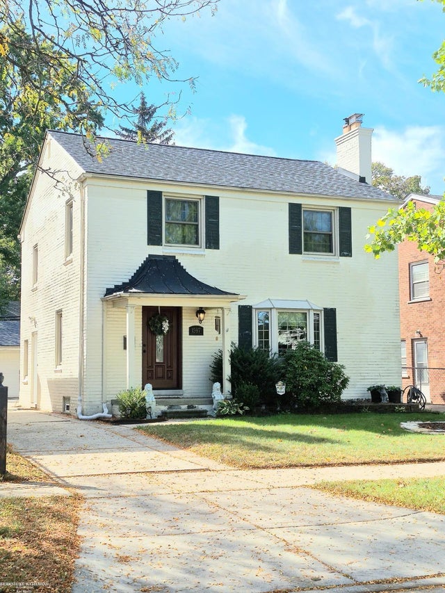 1597 Newcastle Rd, Grosse Pointe Woods city