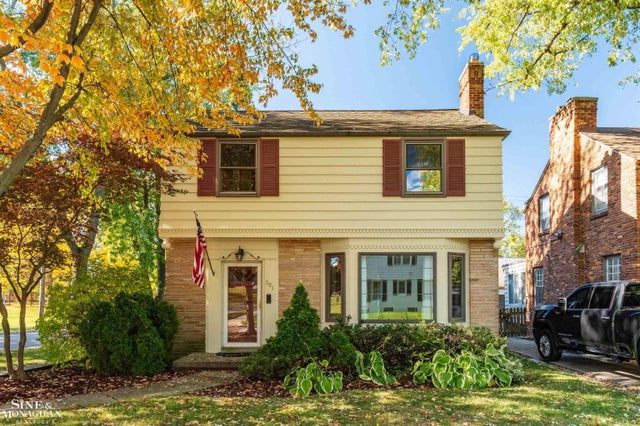 201 Mcmillan, Grosse Pointe Farms city