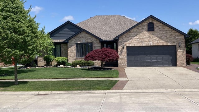 54340 Nicholas Dr, Macomb township