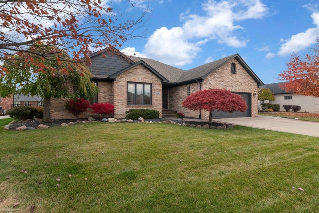 54340 Nicholas Dr, Macomb township