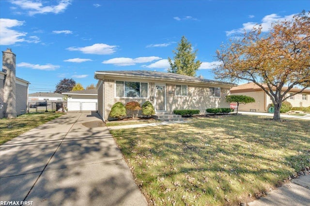 15797 Common Rd, Roseville city