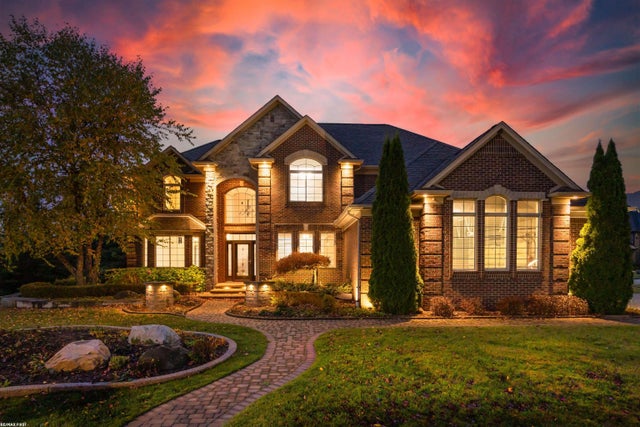 56343 Via Serbelloni St, Macomb township