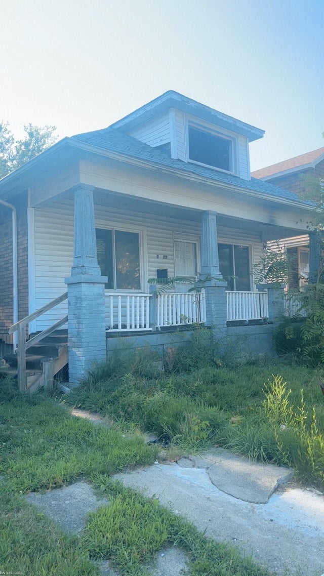 18877 Fleming St, Detroit city