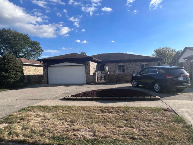 15786 Bexley St, Clinton charter township