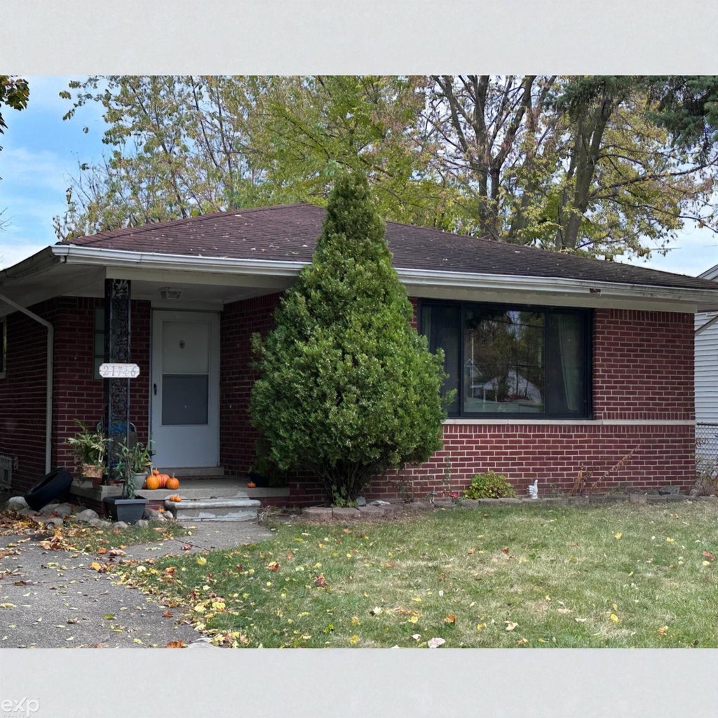 21746 Wellington Ave, Warren city