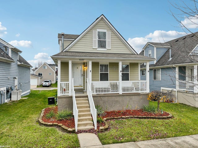 32197 Montclair St, New Haven village