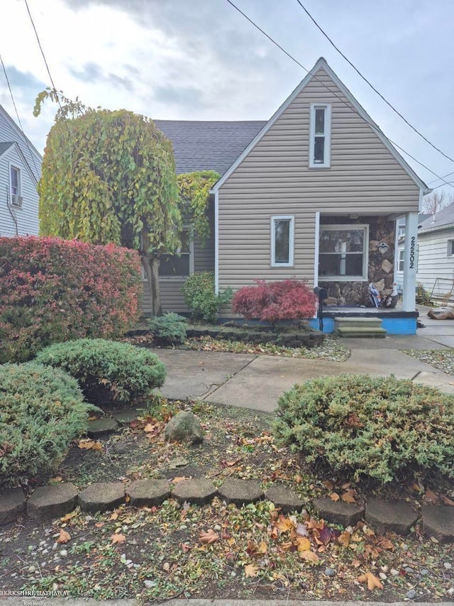 22502 Beach St, St. Clair Shores city