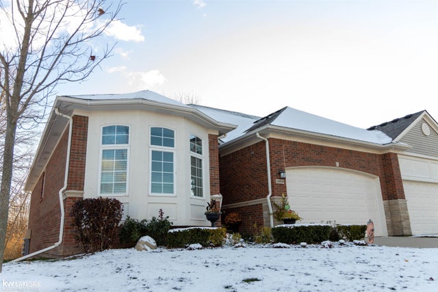 14932 Village Park Cir, Shelby charter township