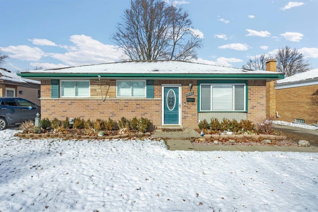 15469 Grovedale St, Roseville city