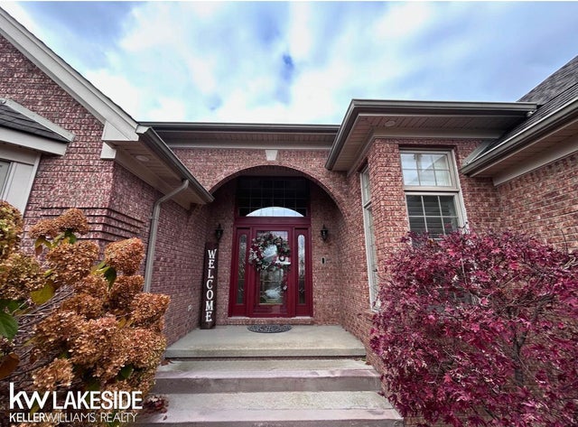 51861 Blue Spruce Dr, Macomb township