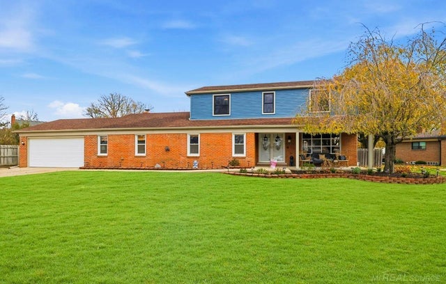 16933 Heather Lane Ln, Clinton charter township