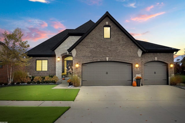 60488 Stonecrest Dr, Washington township