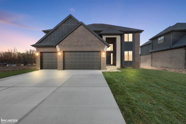 18894 Via Firenze, Macomb township