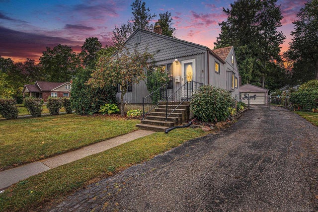 30755 Clark St, New Haven village