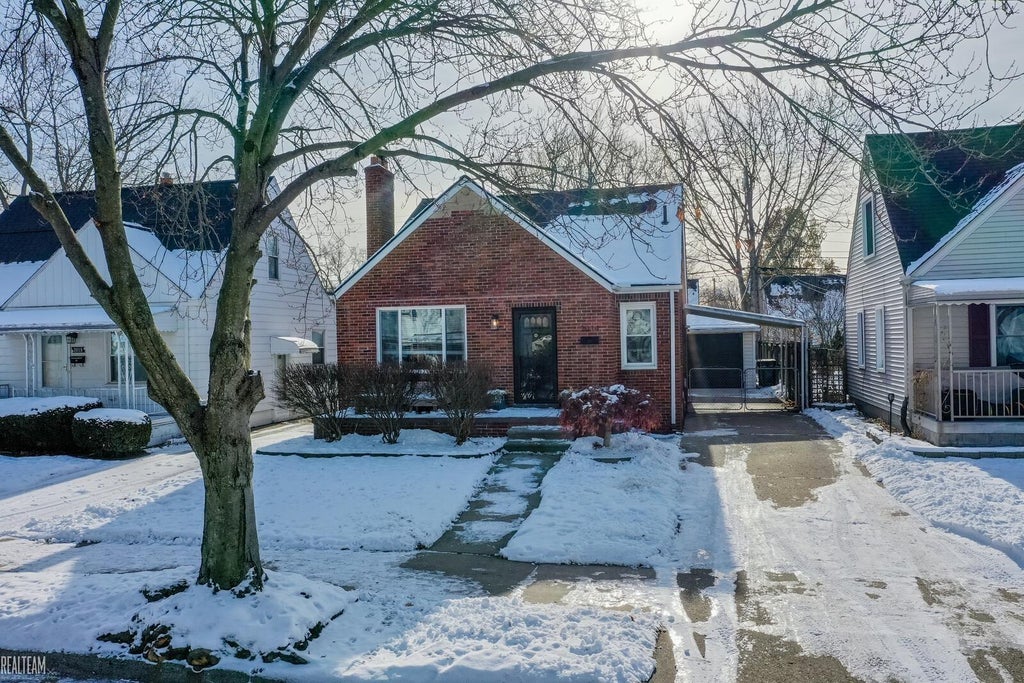 2014 Harwood Ave, Royal Oak city