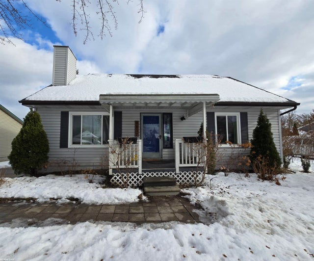 2837 Corinthia Dr, Rochester Hills city