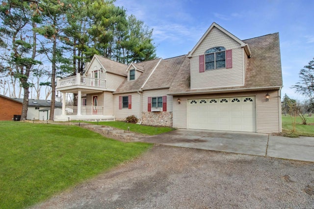 50496 N North Ave, Macomb township