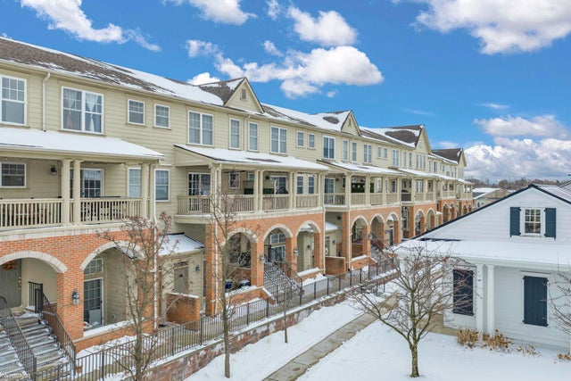 198 Amys Walk St, Auburn Hills city