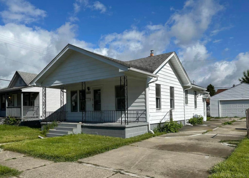 11011 Hupp Ave, Warren city