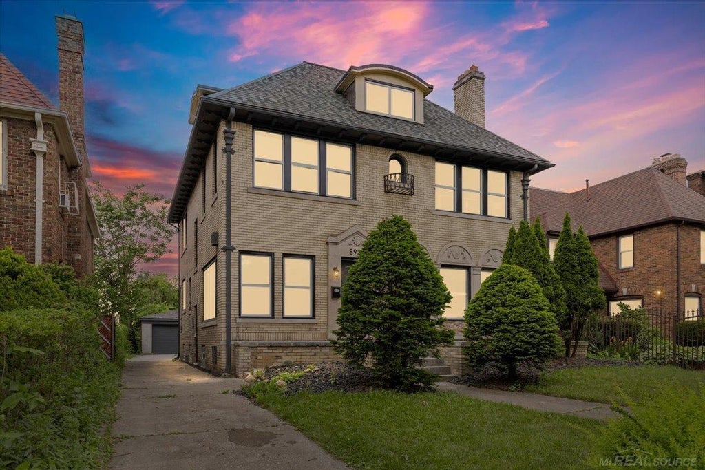 8931 La Salle Blvd, Detroit city