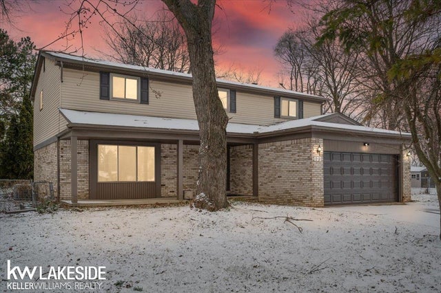 123 Nottingham Ct, Troy city