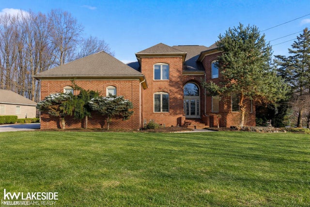 53792 Dominique Ct, Shelby charter township