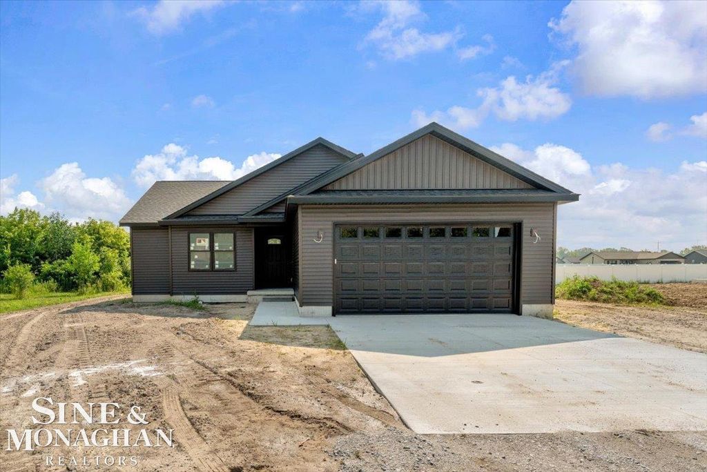 918 Range Rd, Marysville