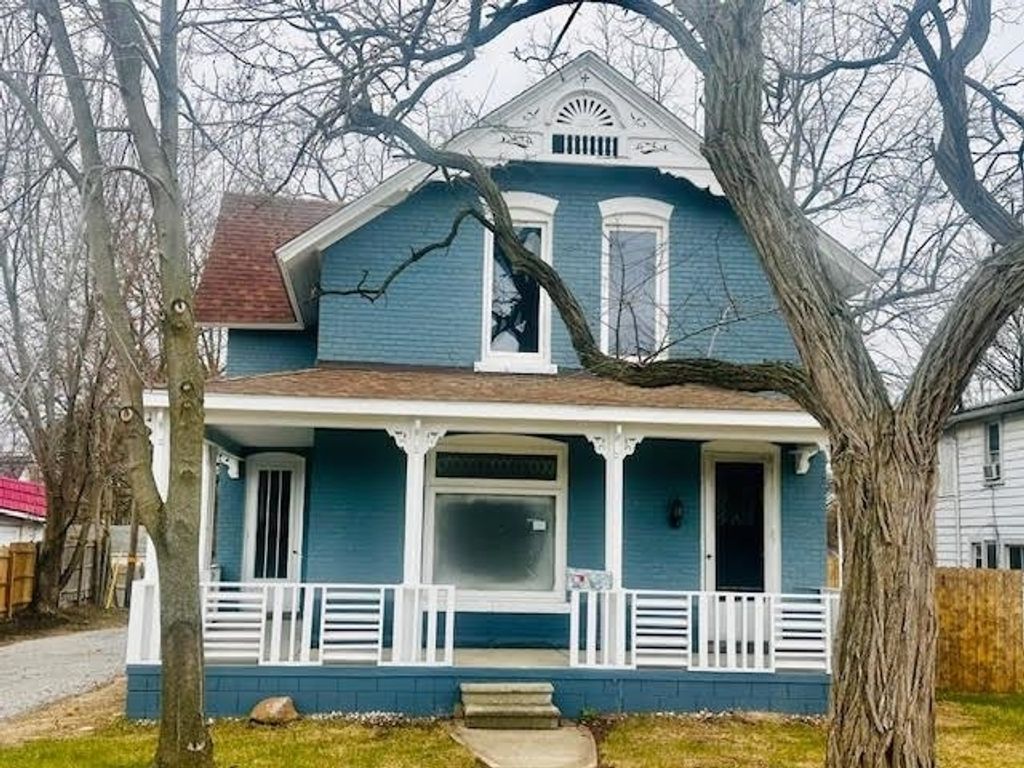 273 Southbound Gratiot Ave, Mt. Clemens city