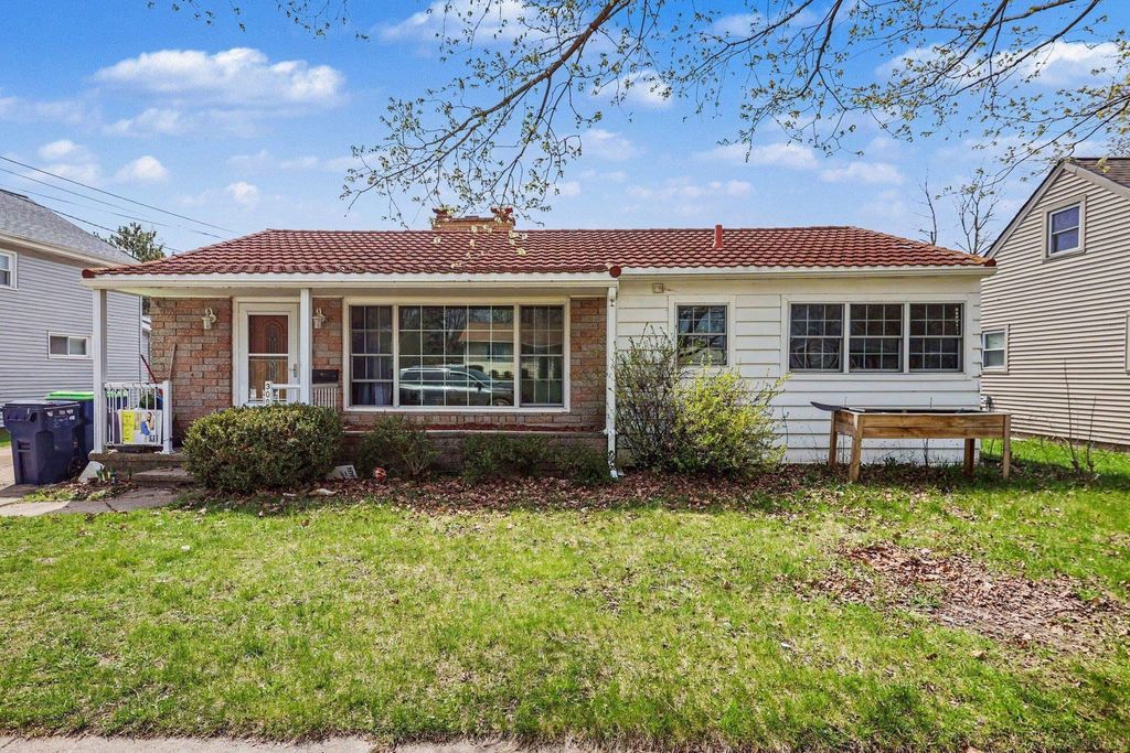 306 Sanson St, Bay City city