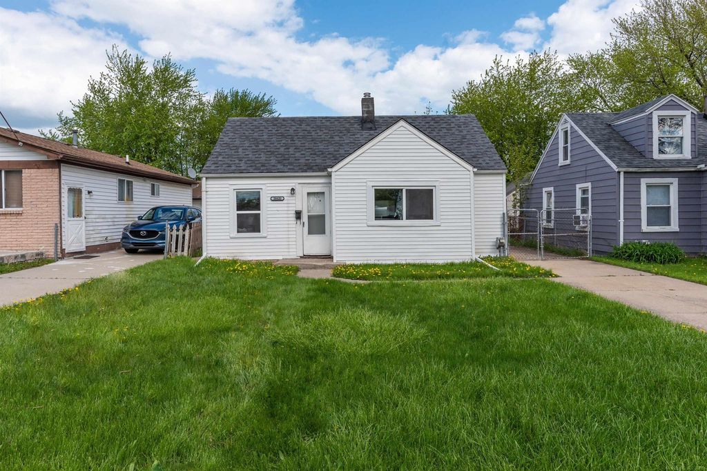 26620 Belleair St, Roseville city