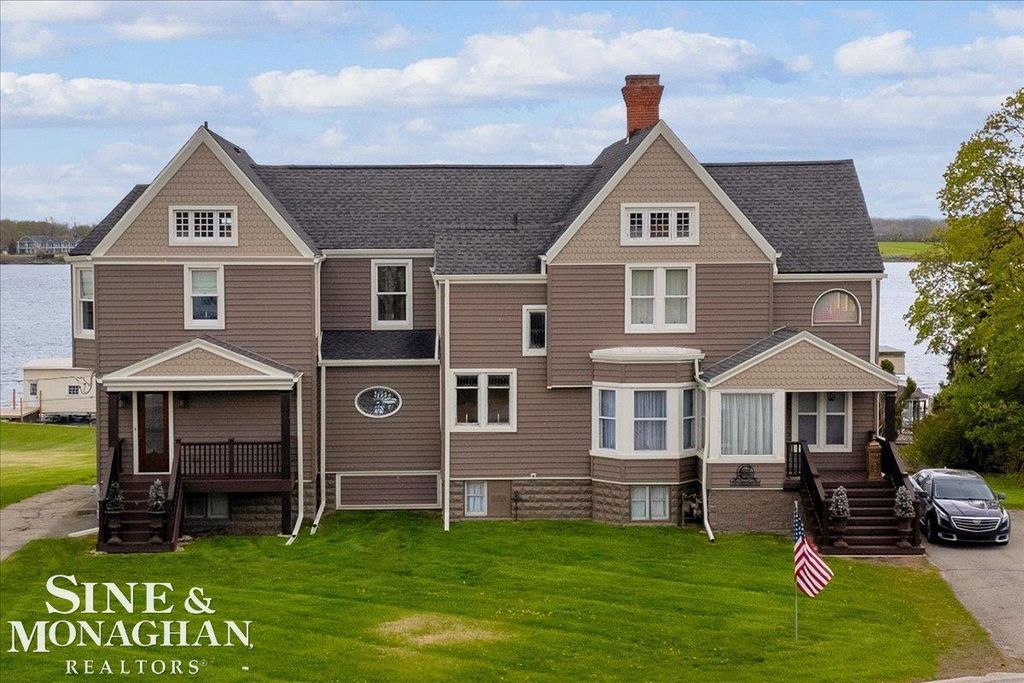 1337 Oakland Ave, St. Clair city