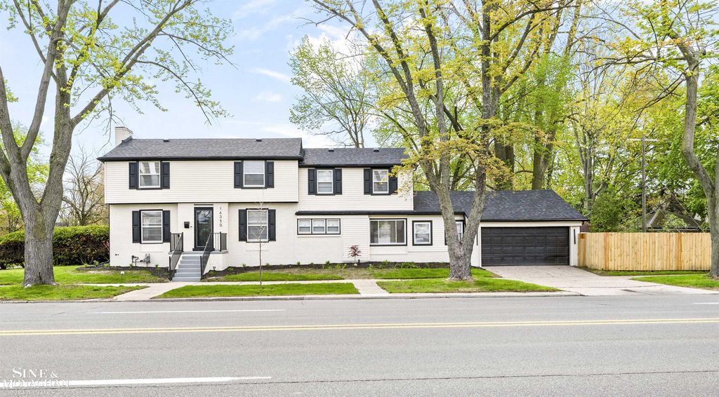 16350 Mack Ave, Grosse Pointe Park city