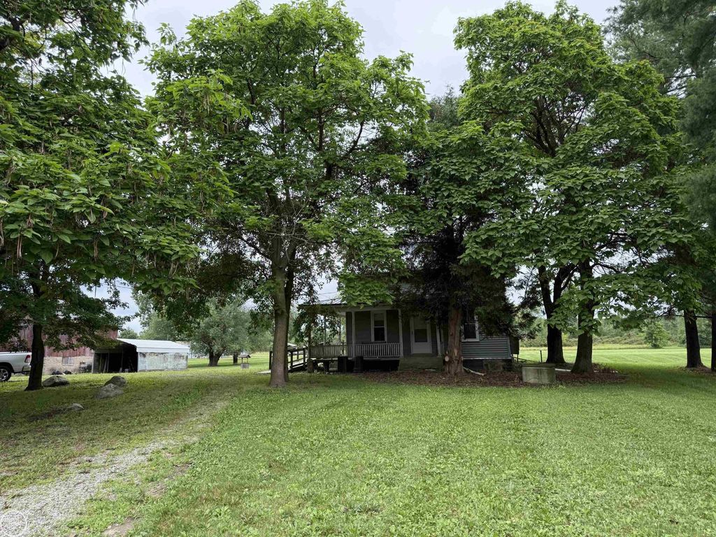 15594 Bryce Rd, Mussey township